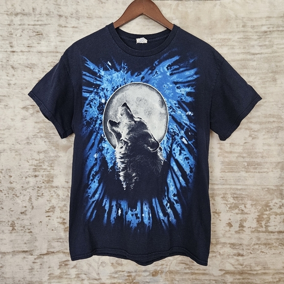 Vintage Wolf Shirt Blue Graphic Tee Short Sleeve Moon Howling Crew Neck Men's M - Picture 1 of 7